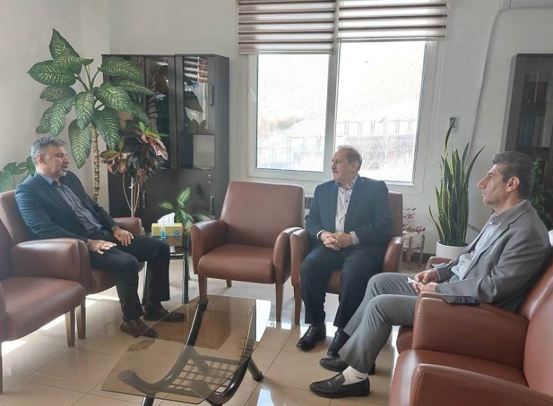 دیدار مدیرکل هواشناسی کردستان با رئیس سازمان مدیریت و برنامه ریزی استان